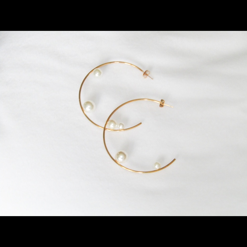 Solar Pearl Earrings
